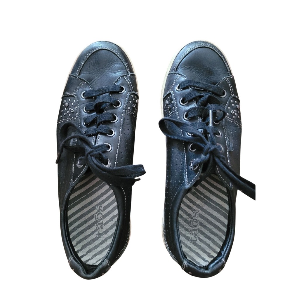 Taos Star Black Leather‎ Studded Low Top Sneakers Womens Lace Up Comfort Shoes